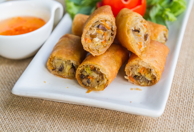 Resep-Lumpia-Isi-Renyah-dan-Gurih-Cocok-untuk-Camilan-Keluarga-Bolekaka